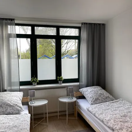 Ferien- Und Messewohnung In Meerbusch Exterior photo