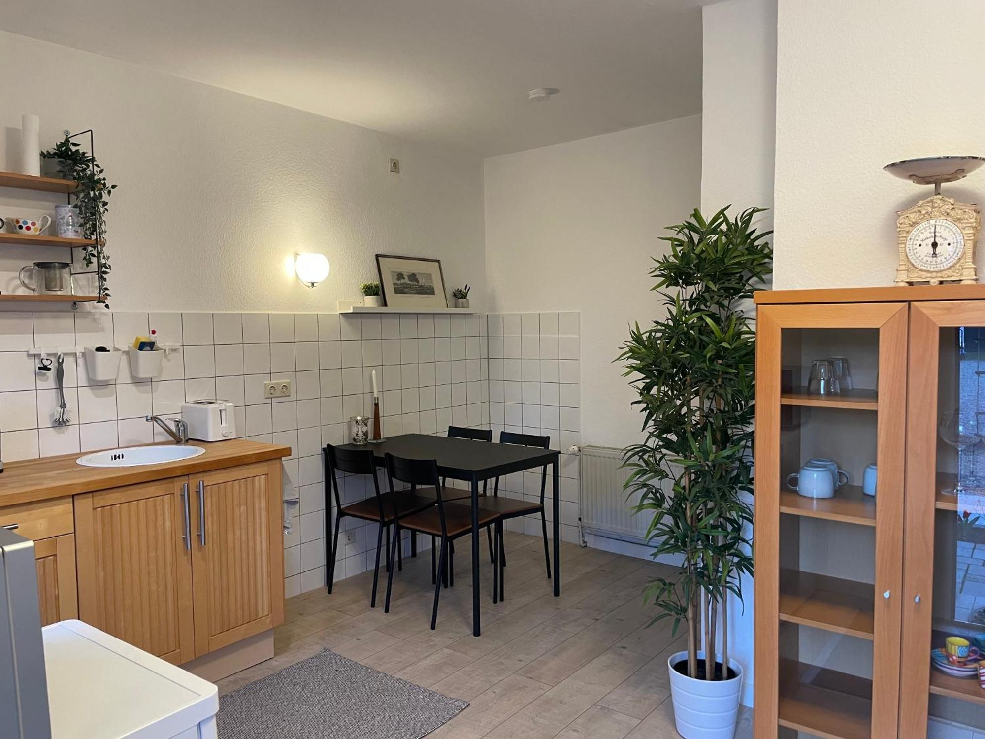 Ferien- Und Messewohnung In *